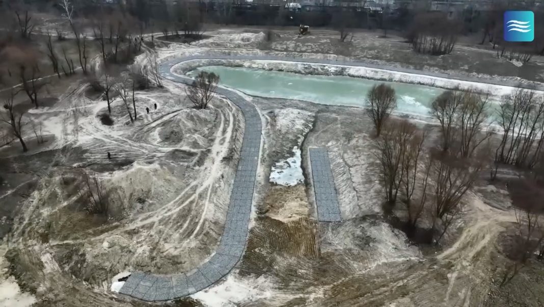 Відновлення озера Синє. Фото: скриншот з відео КП 