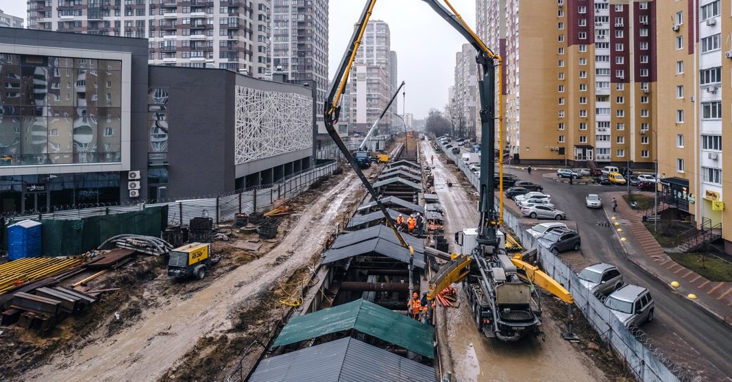 Будівництво метро на Виноградар. Фото: Autostrada