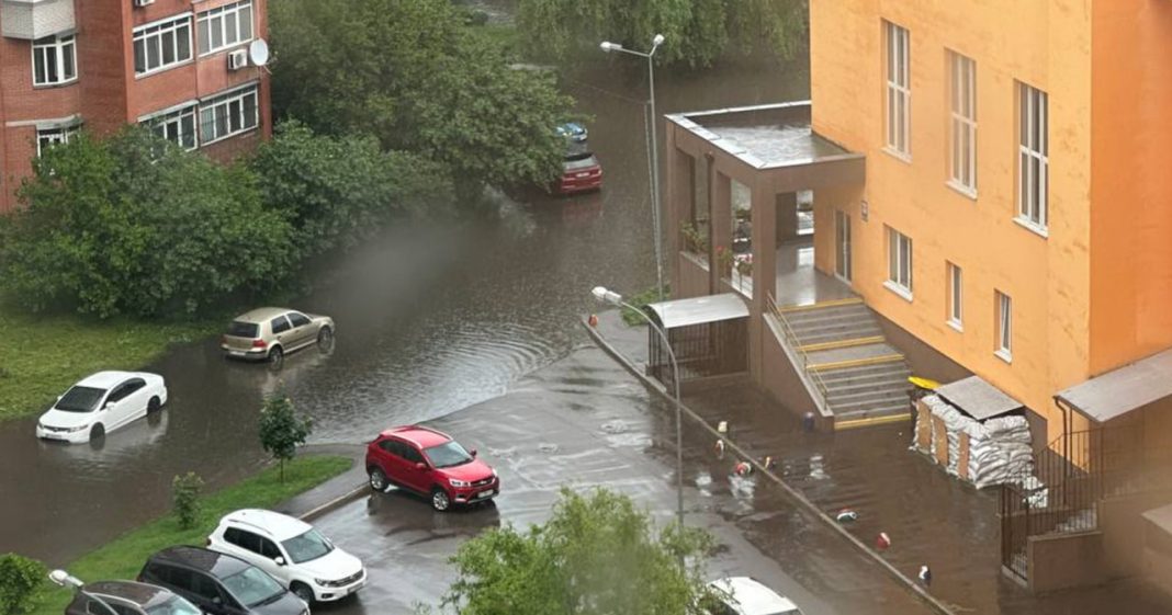 Дощ у Броварах. Фото: соцмережі