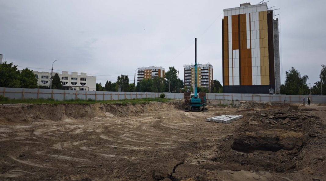 Нова багатоповерхівка. Селище Бородянка. Фото: Державне агентство відновлення.