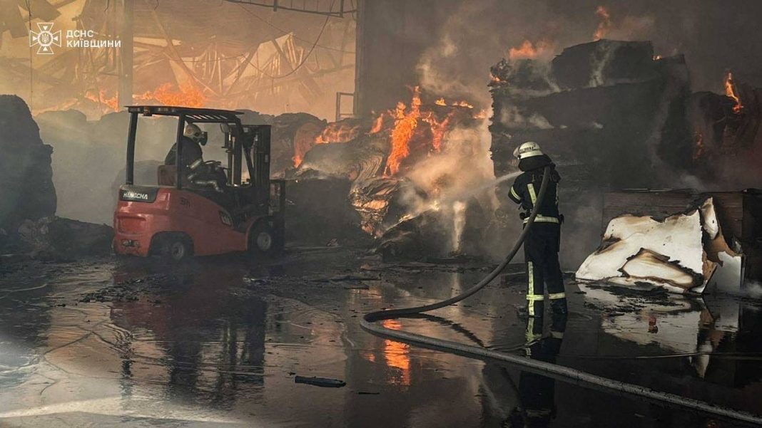 Пожежа у Білій Церкві. Фото: ДСНС