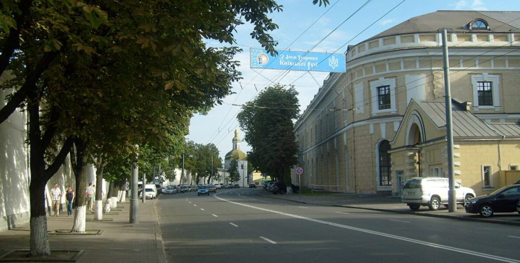 Вулиця Лаврська. Фото: Вікіпедія
