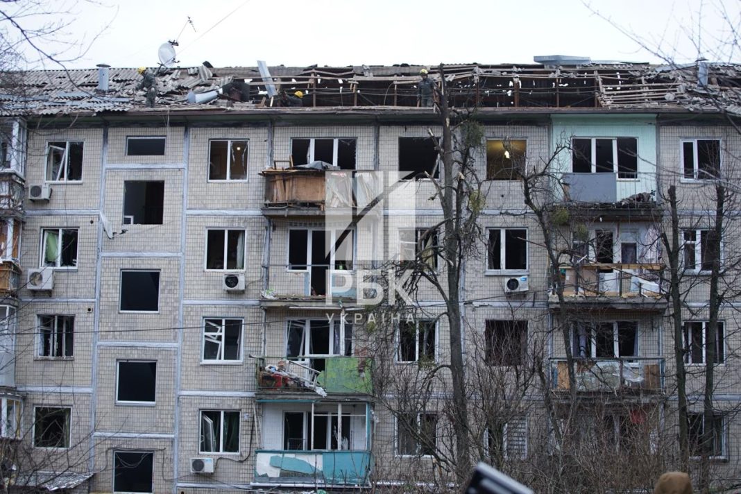 Пошкоджений будинок. Фото: РБК-Україна