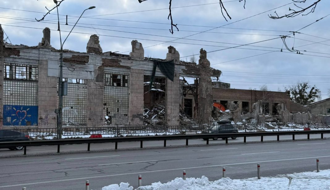 Цех заводу 