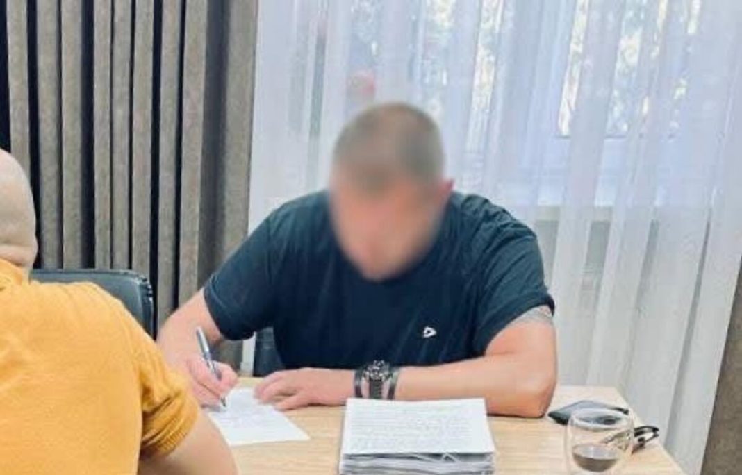 Підозрюваний посадовець КМДА. Фото: поліція Києва