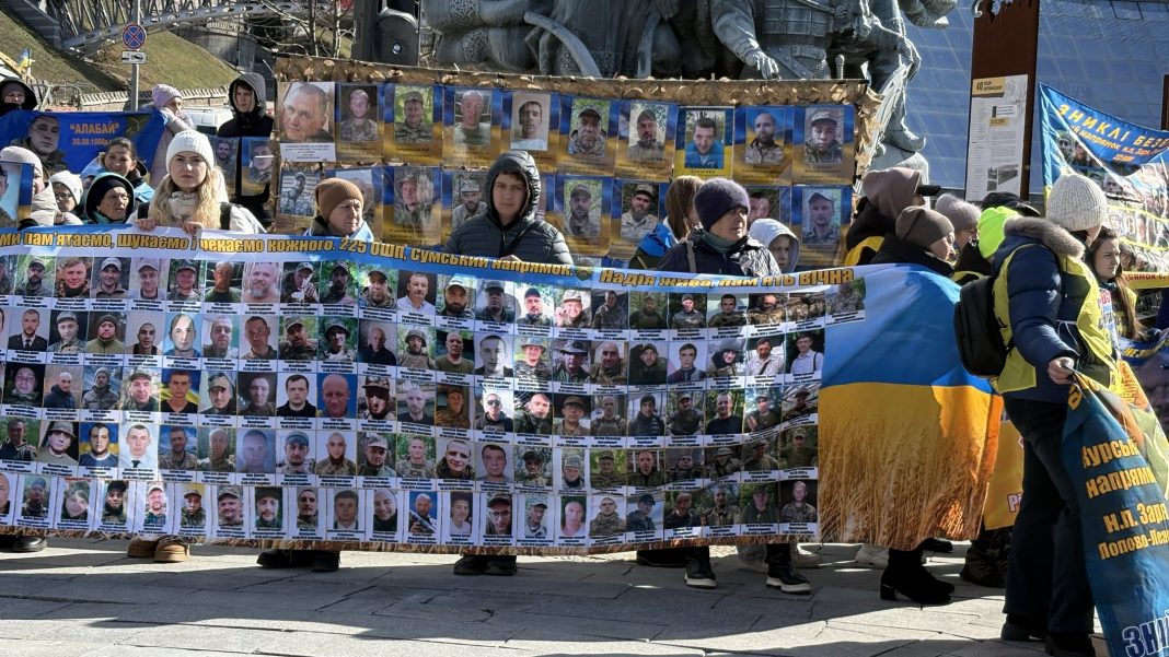 Акція в підтримку військовополонених у Києві. Фото: Суспільне Новини/Дар'я Григоренко