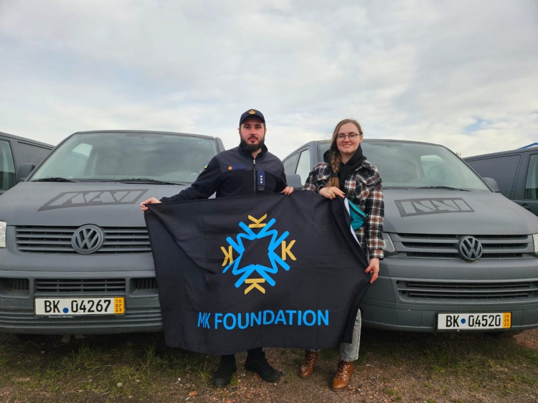 Прапор MK Foundation. Фото: ДСНС у Донецькій області