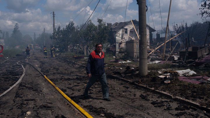 Наслідки російської атаки у Вишневому. Київська область, 6 липня 2026 року. Фото: Суспільне Новини/Олександр Магула