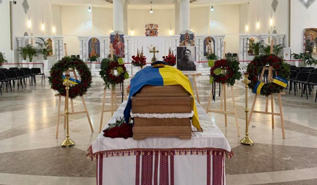 Прах Євгена Коновальця у Патріаршому соборі УГКЦ. Фото: Патріарший собор Воскресіння Христового УГКЦ у Києві