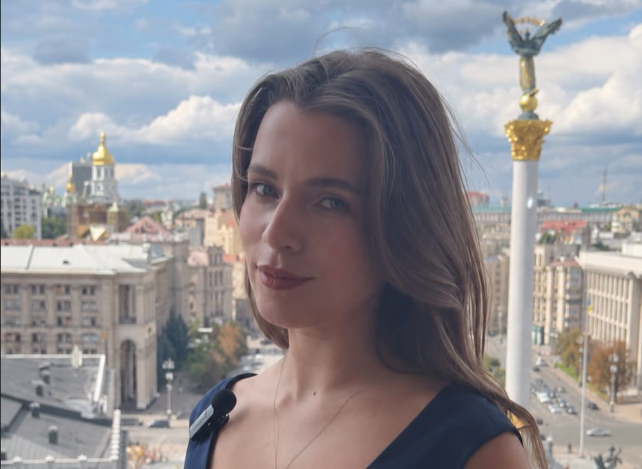 Христина Соловій. Скриншот з відео: Готель 