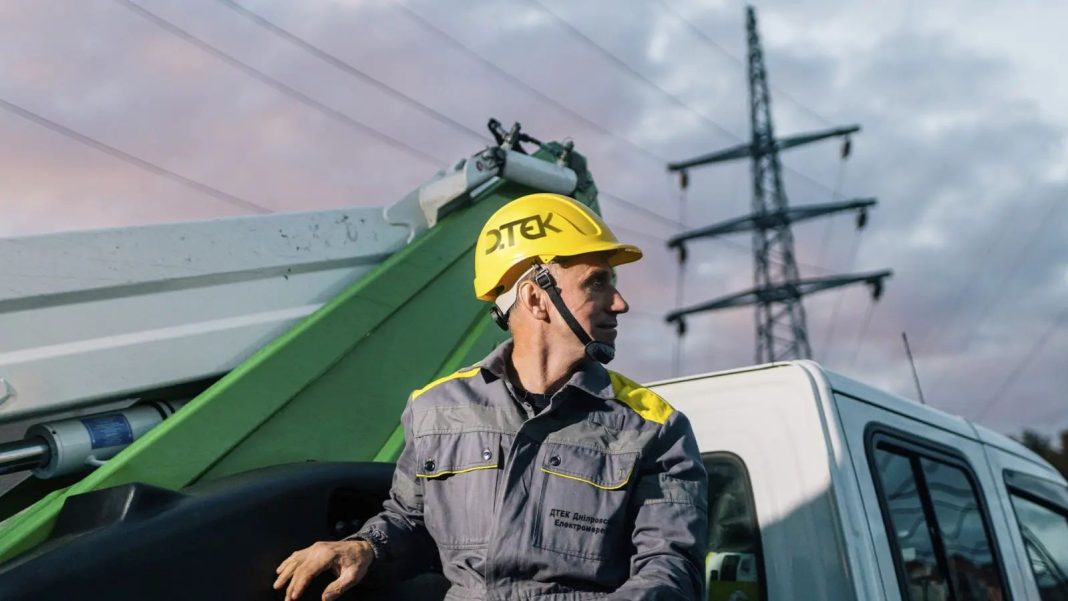 У Київській області у вівторок, 6 жовтня 2026 року, застосовуються графіки стабілізаційних відключень електроенергії. Оприлюднено розклад обмежень для всіх 12 підчерг споживачів регіону.